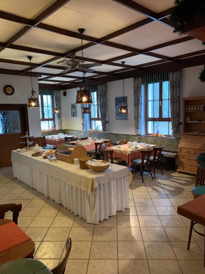 Hotel Anker Garni 拉施塔特 外观 照片